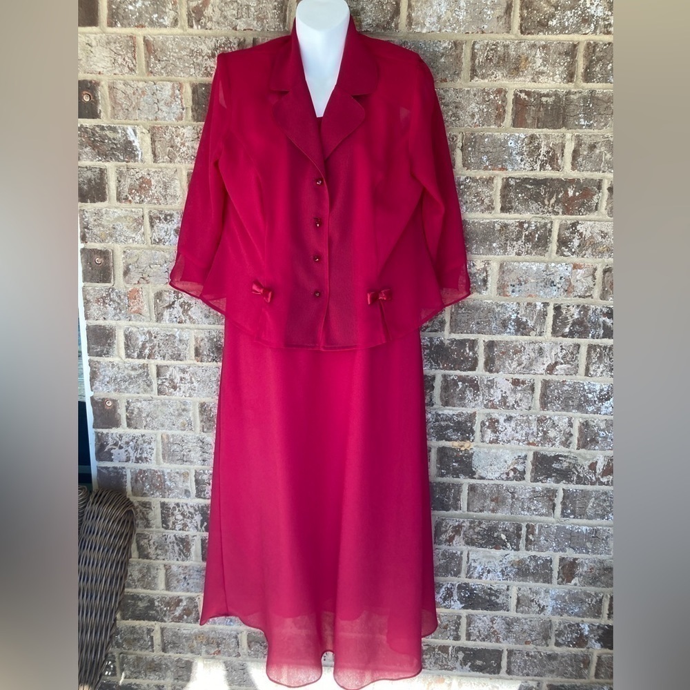 Vintage Miss Dorby 2 pc jacket and dress set size 12P Fushia Color